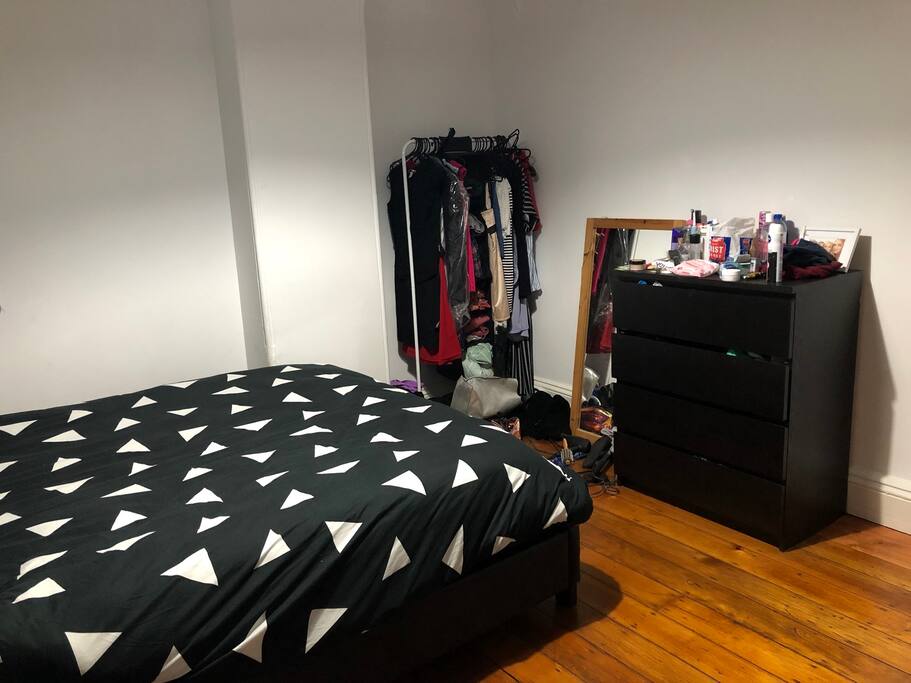 The bedroom 2
