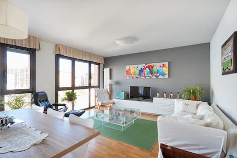 Anuncio de Airbnb popular: Bee Happy Erletokieta partment in Pamplona en Pamplona/Iruña