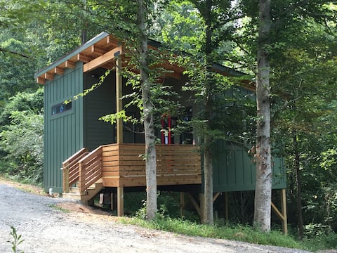 Holly Cabin at Farmside Village