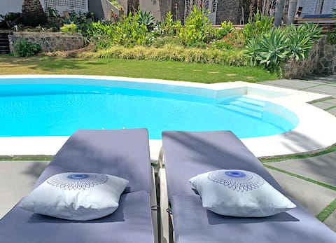 Independent suite. Enjoy the views and the pool!