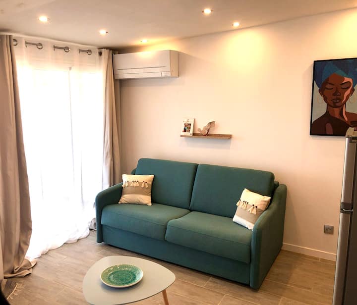 მისაღები ოთახი