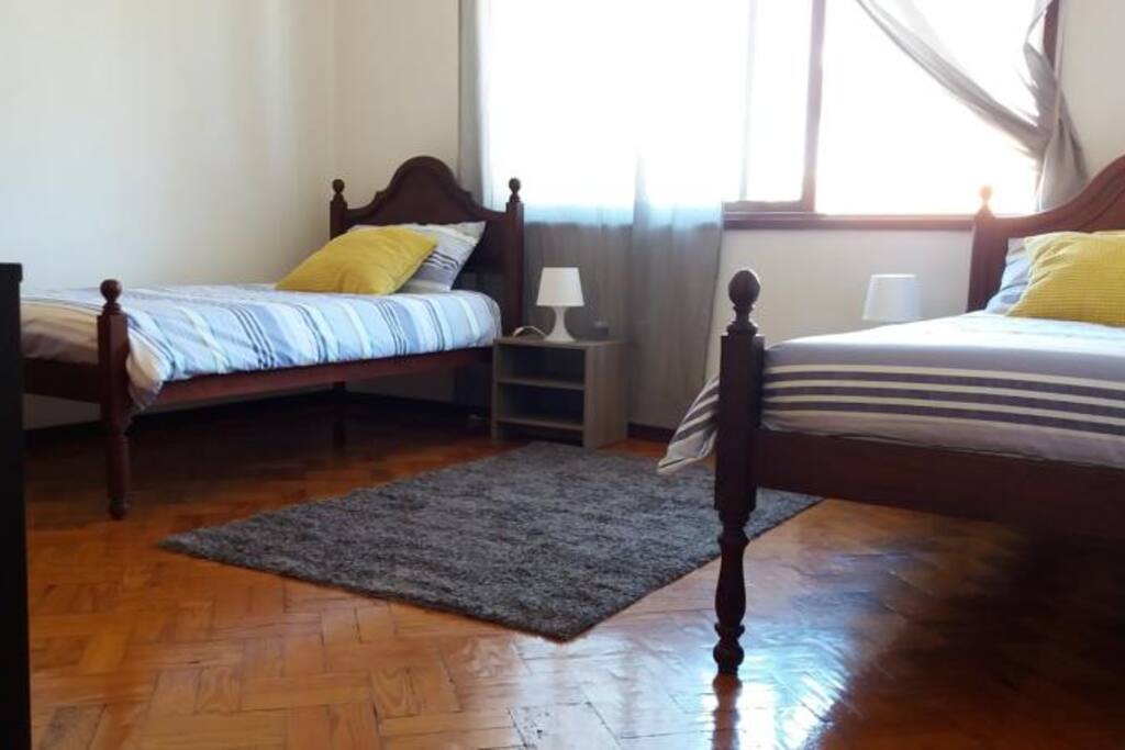 2 camas individuais