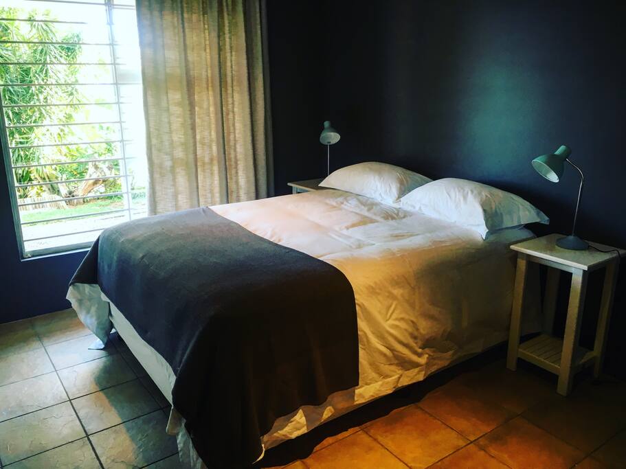 HILTON LUXURY BED