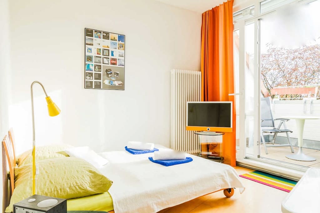15m2 room with own sunroof terrace and en suite bathroom