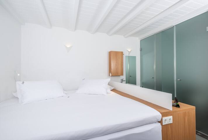 Dreambox two bedroom mini villa with private pool gallery image 2