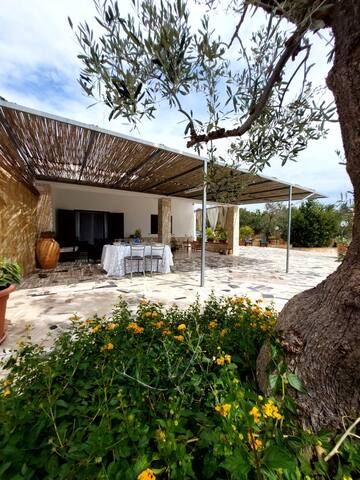 villa indipendent con piscina.Maldive del Salento gallery image 2