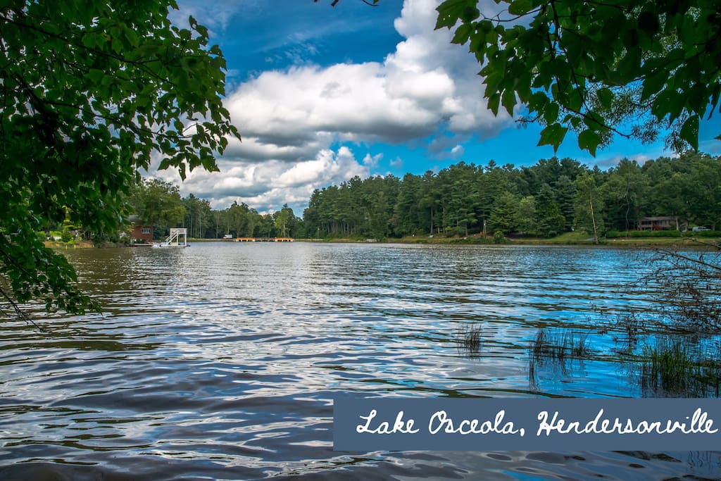 Peaceful Cottage overlooking Lake Osceola Cottages for Rent in