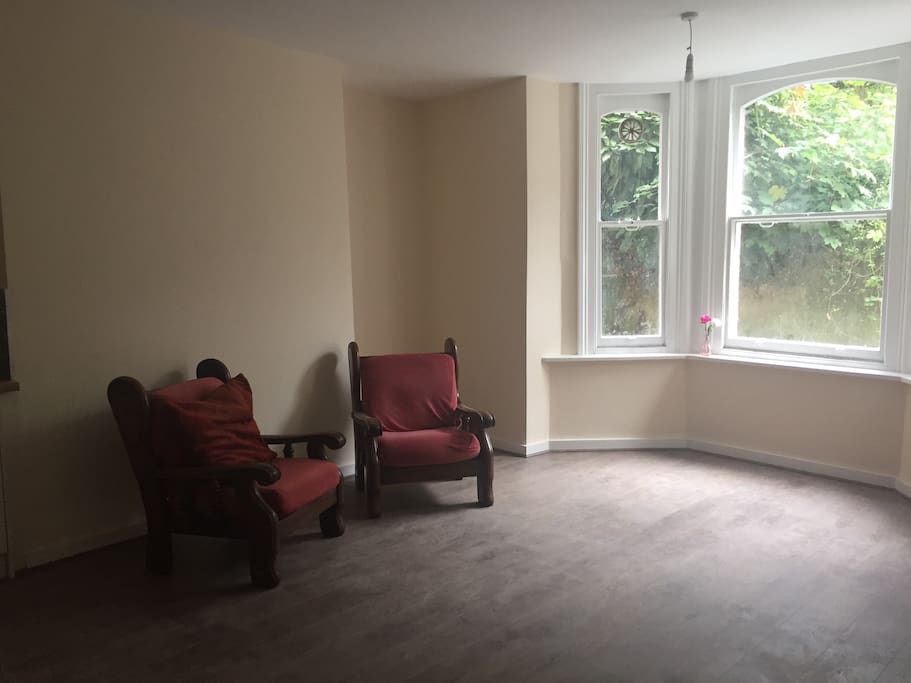 Kitchen & Living Area