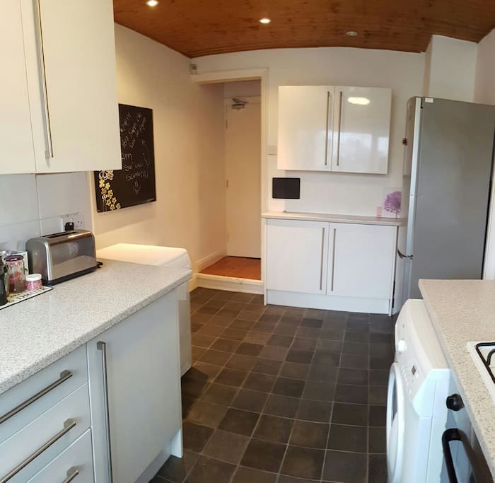 Large clean kitchen with all utilities included
