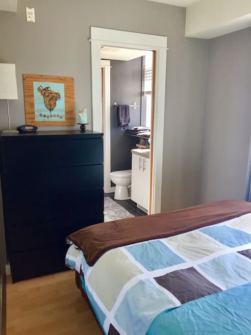 Personal bathroom off bedroom
