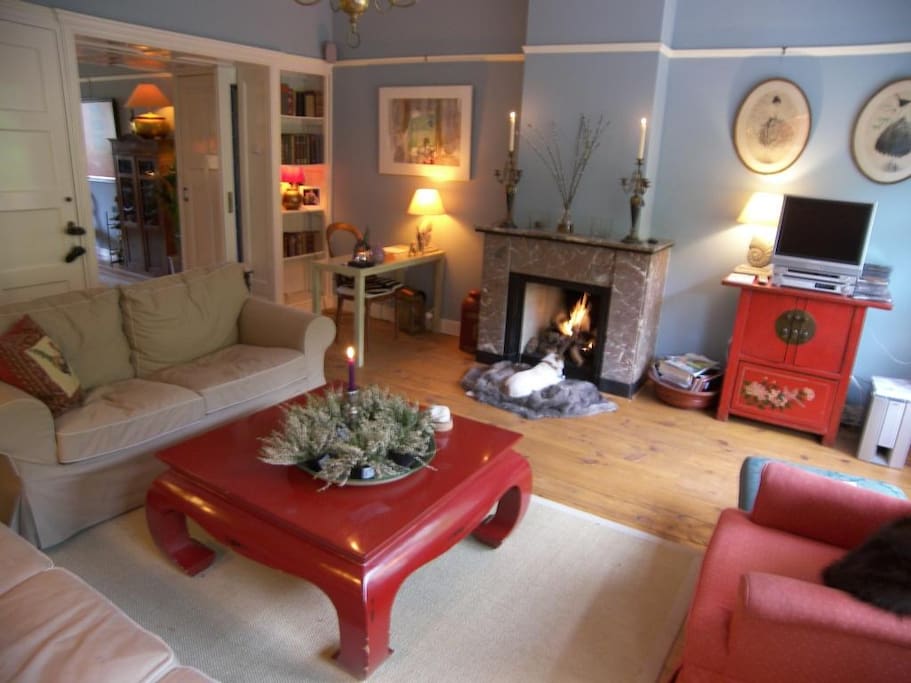 living room for occasional use