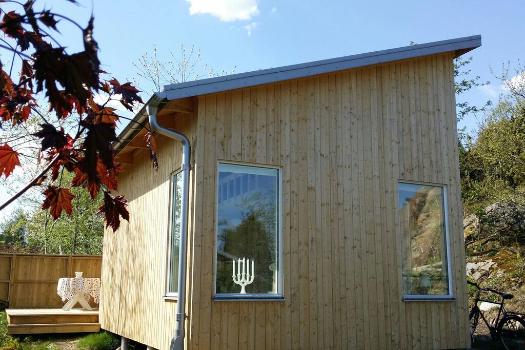 Brand new built house in 2016, ca 20m2 living area + loft.
