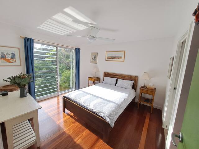 Blue Tongue Cottage gallery image 2