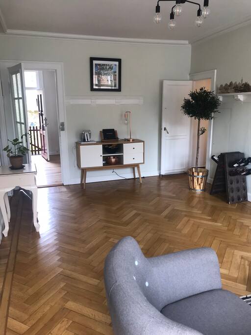 Living room with view to garden