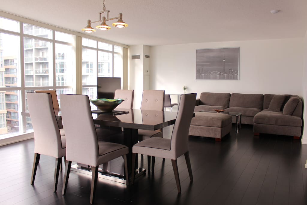 Living & Dining Area