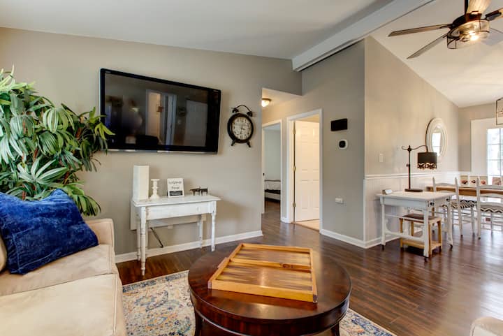 Renovated Raleigh Bungalow - Raleigh