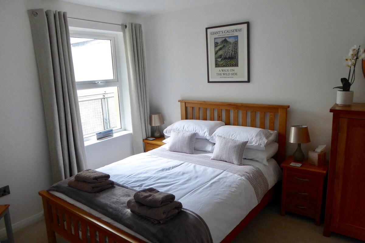  铜锣湾房， 2号卧室