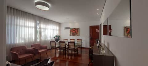 3 bedrooms in the best location of BH. Enjoy!