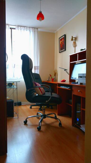 Oficina perfecta para trabajar en toda comodidad.
