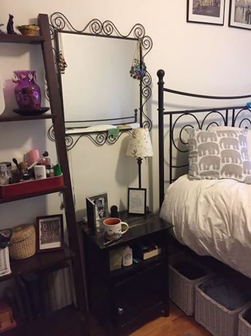 Bedroom, nightstand, shelving