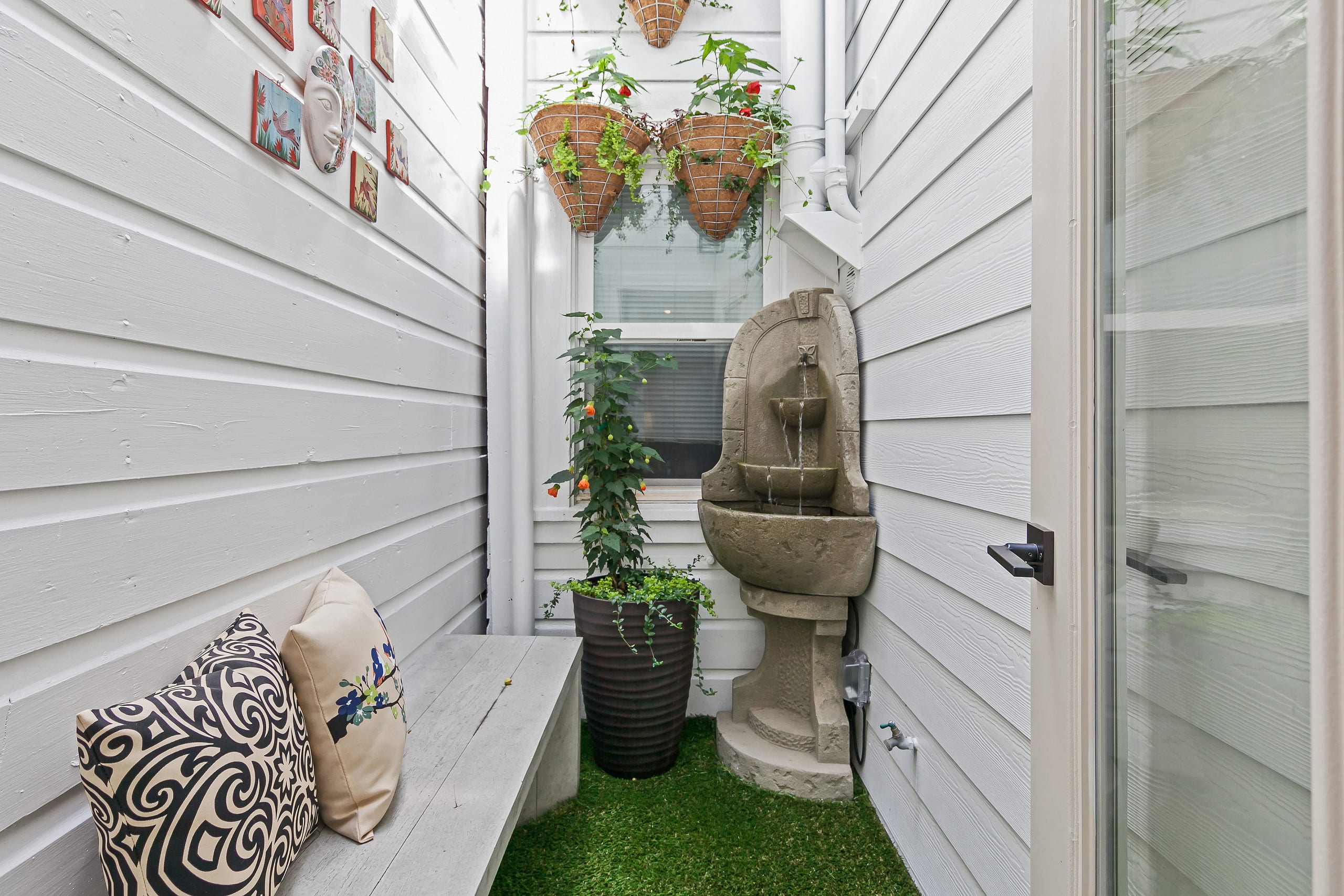 Home in San Francisco · ★4.9 · 3 bedrooms · 3 beds · 3 private baths - Image 55
