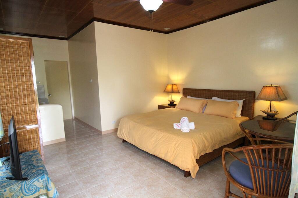 Garden Room Apartment