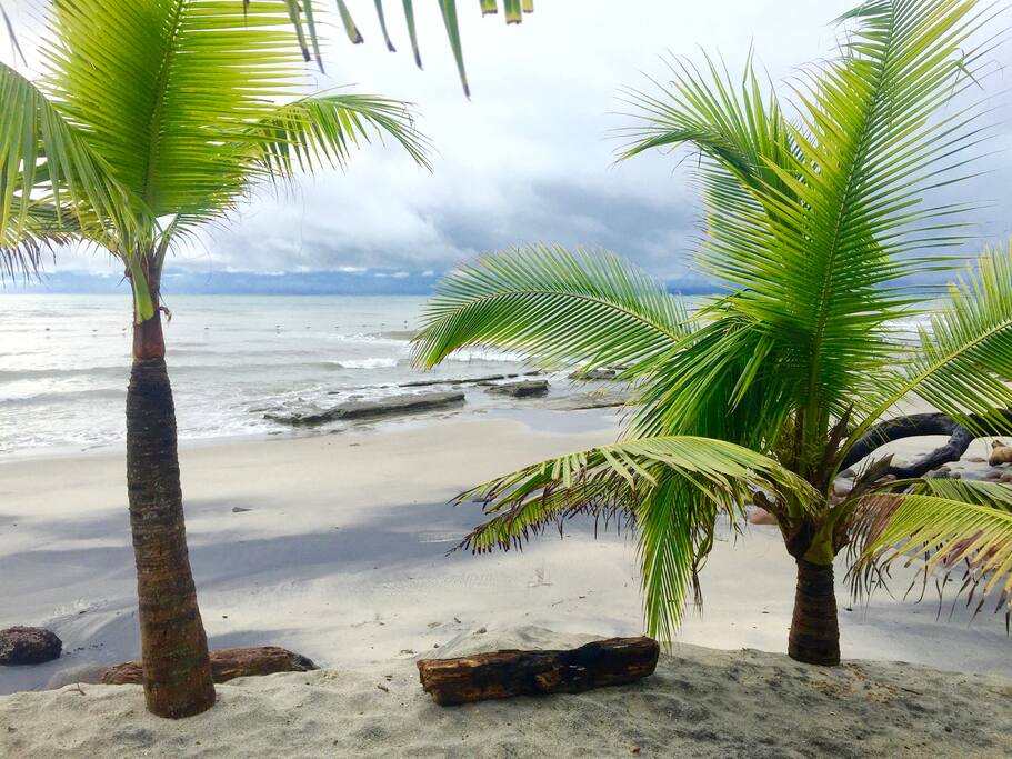 LA PLAYA DE CORONA