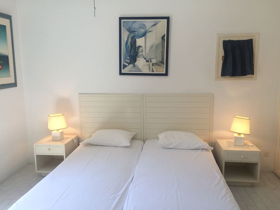 1st bedroom