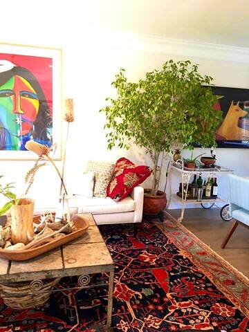 One Story Morning Glory gallery image 4