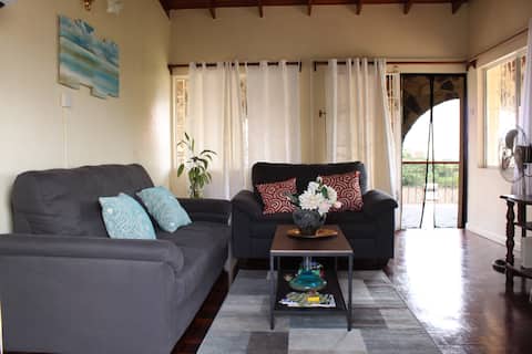 Spacious and inviting Sunset View guest house