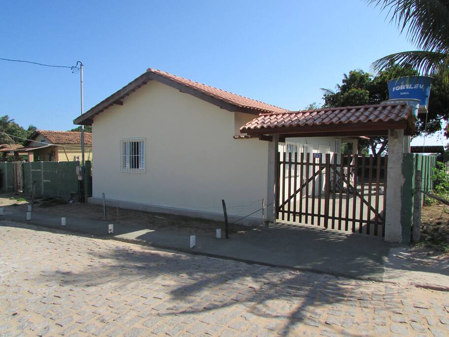 Fachada (Entrada para Carros)