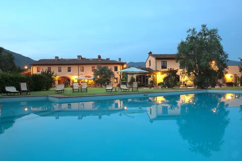 Peaceful country villa 10  far from Pisa town
