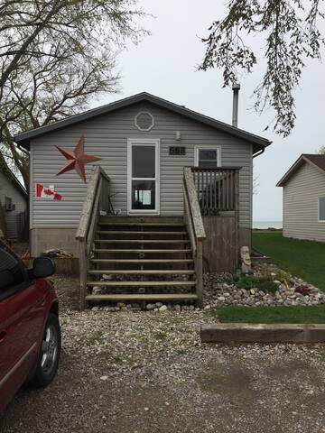 Airbnb Leamington Vacation Rentals Places To Stay Ontario