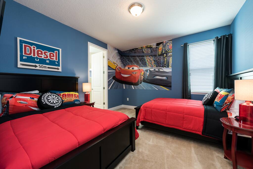 Suite 7-1.jpg