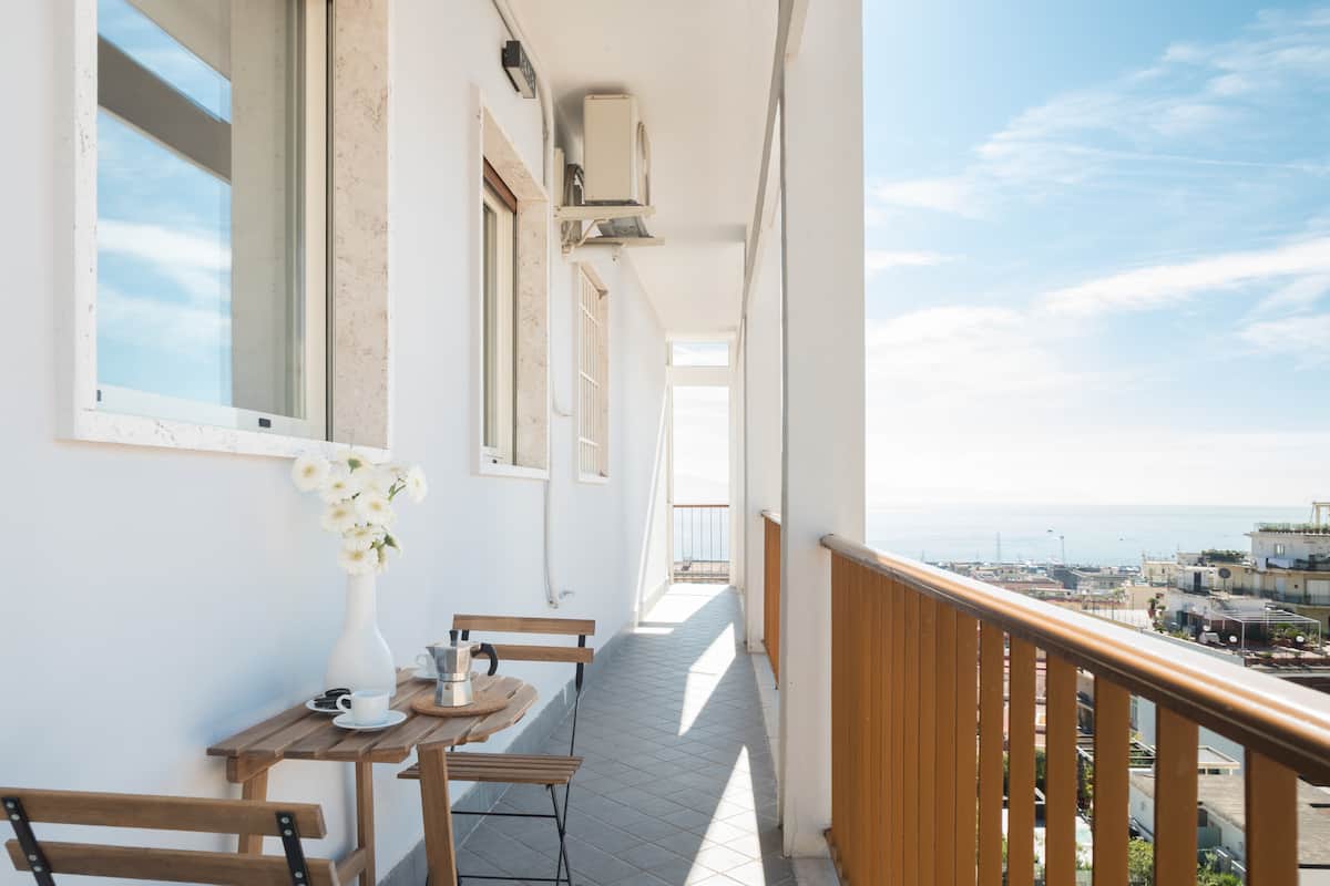 Chiaia, Napoli Vacation Rentals & Homes Napoli, Italy Airbnb