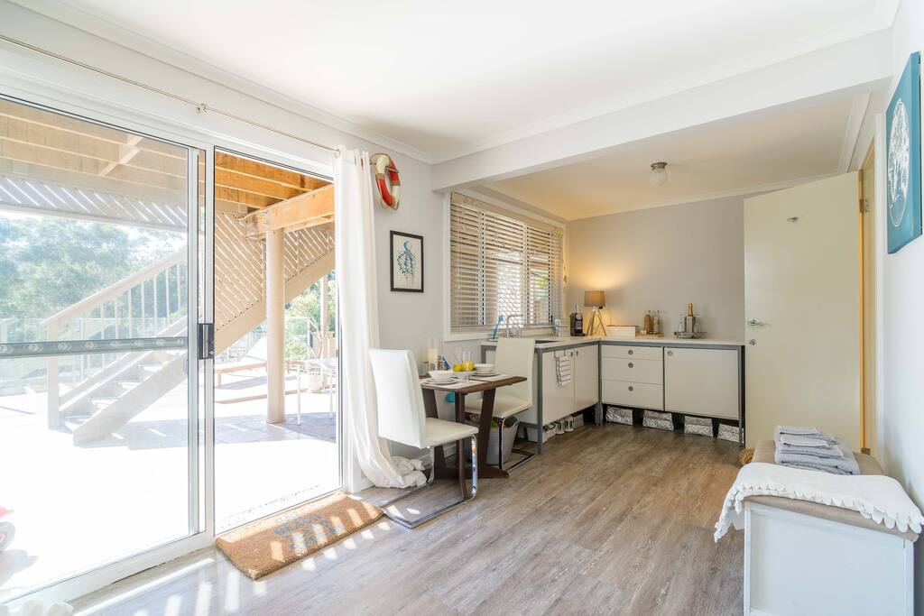 Entry to living room