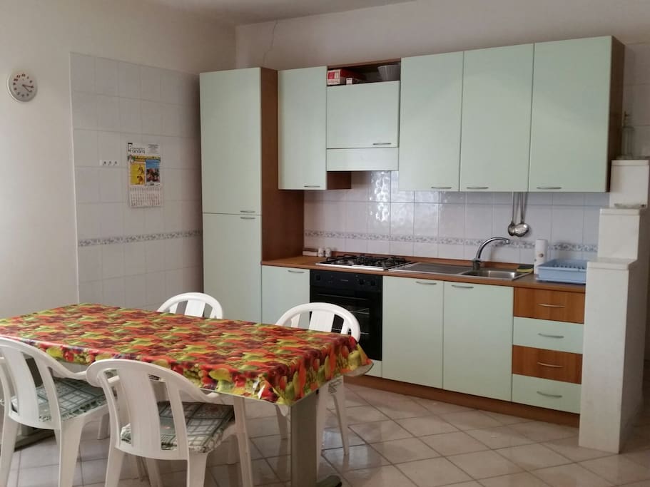 Cucina Soggiorno (Lato cucina)