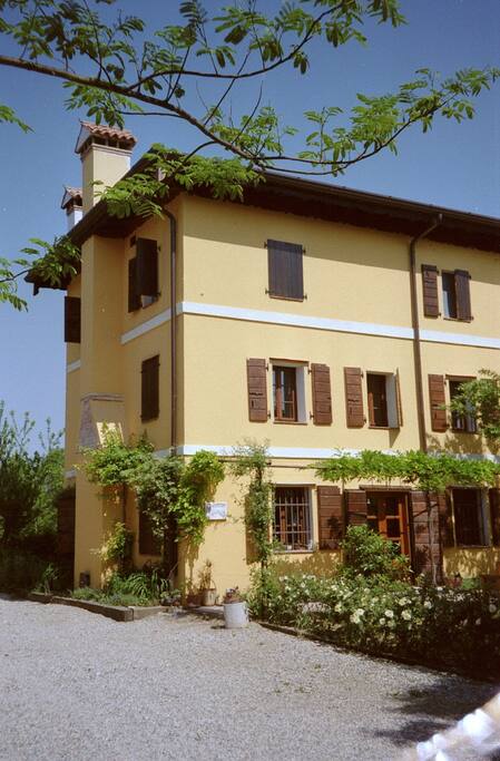 esterno fronte casa