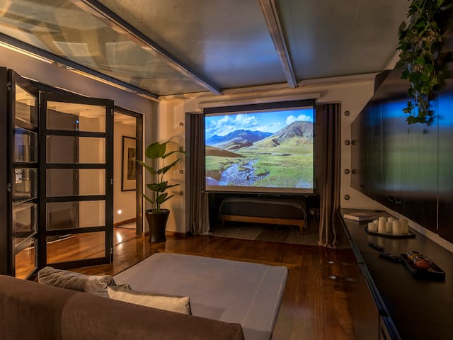 Polanco’s Best | Terrace, Cinema, Hot Tub | Pujol