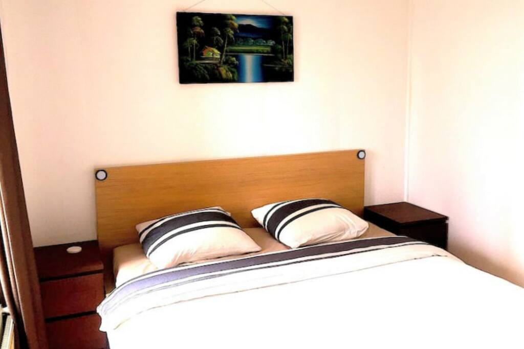 Freshly made beds + Towels Included