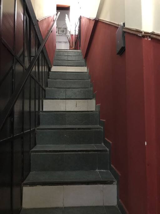 Entrada independiente, directamente de la calle