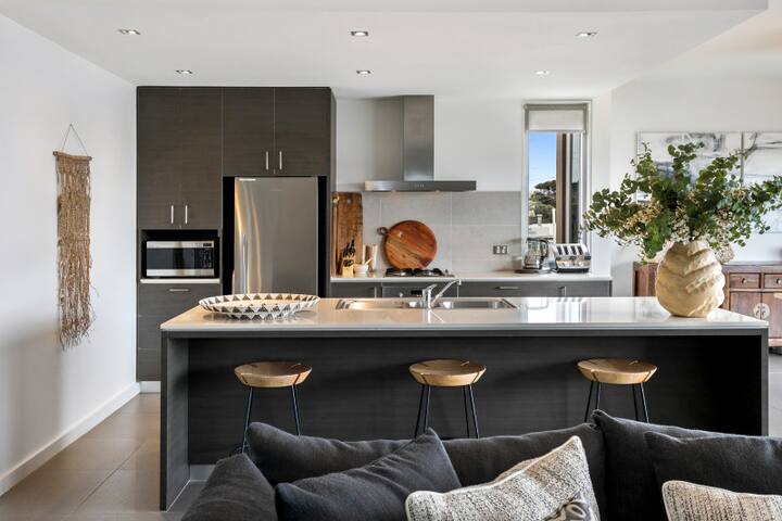 Saltwater Apartment Sorrento gallery image 2