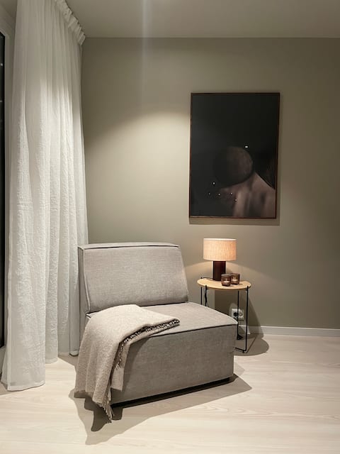 New cabin with 4 bedrooms 10
beds