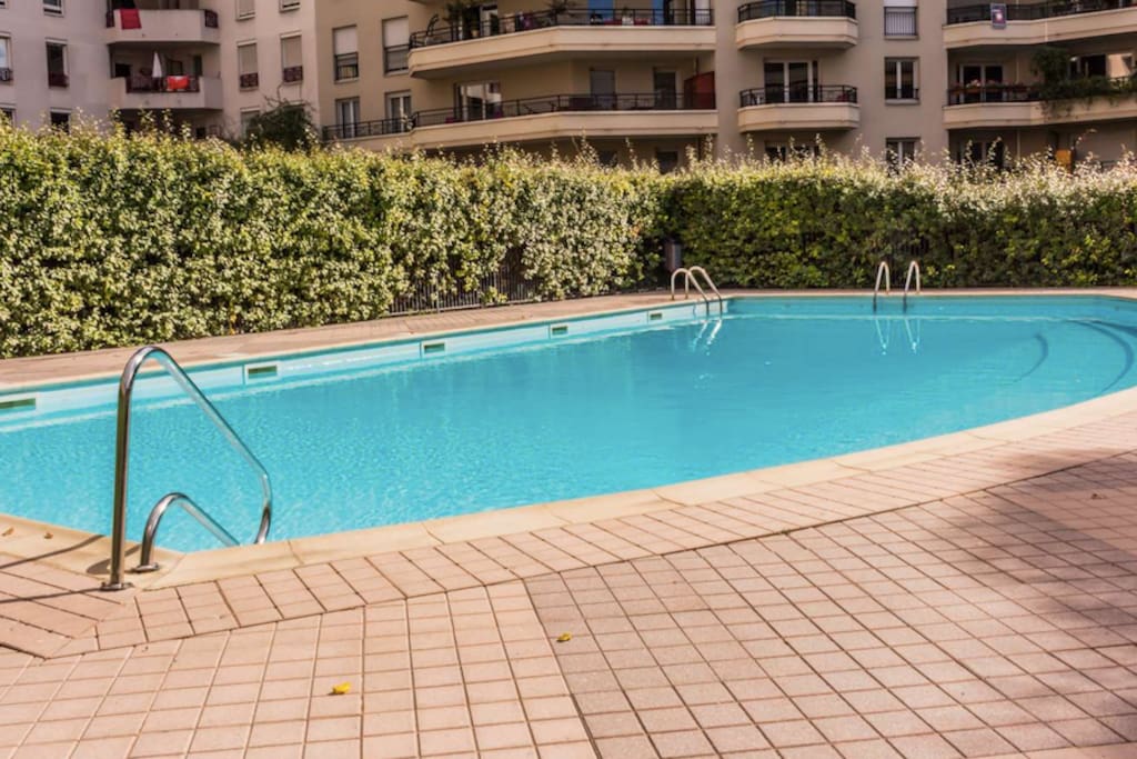 Piscine à partager