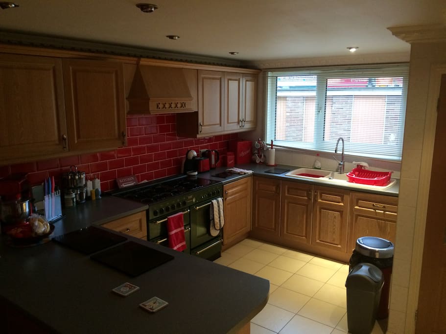 Kitchen which can be used :)