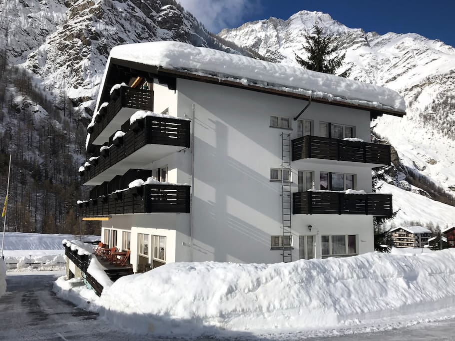 B&B Matterhorn Golf