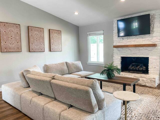 Hacienda del Soul: Private Oasis w/ putting green gallery image 4