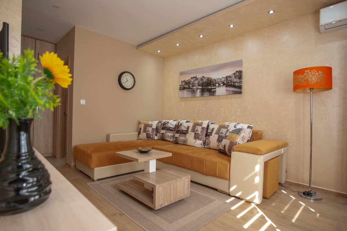 მისაღები ოთახი