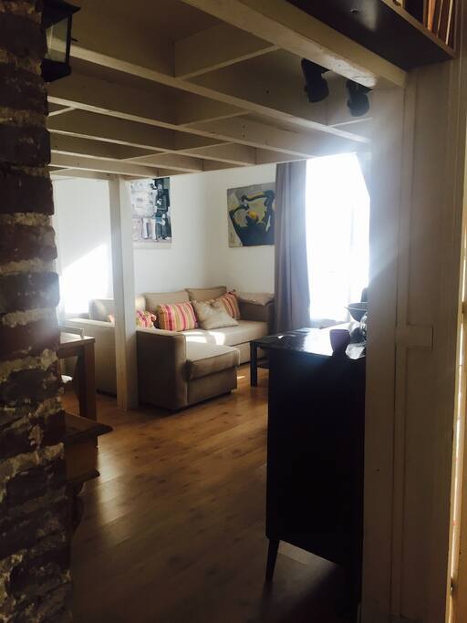 le salon vu du couloir