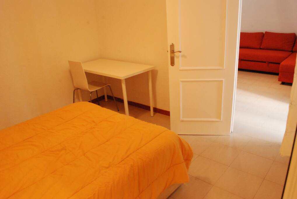 Primera habitacion con baño